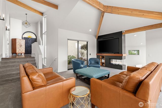 10901 Greendale Drive SW, Lakewood, WA 98498