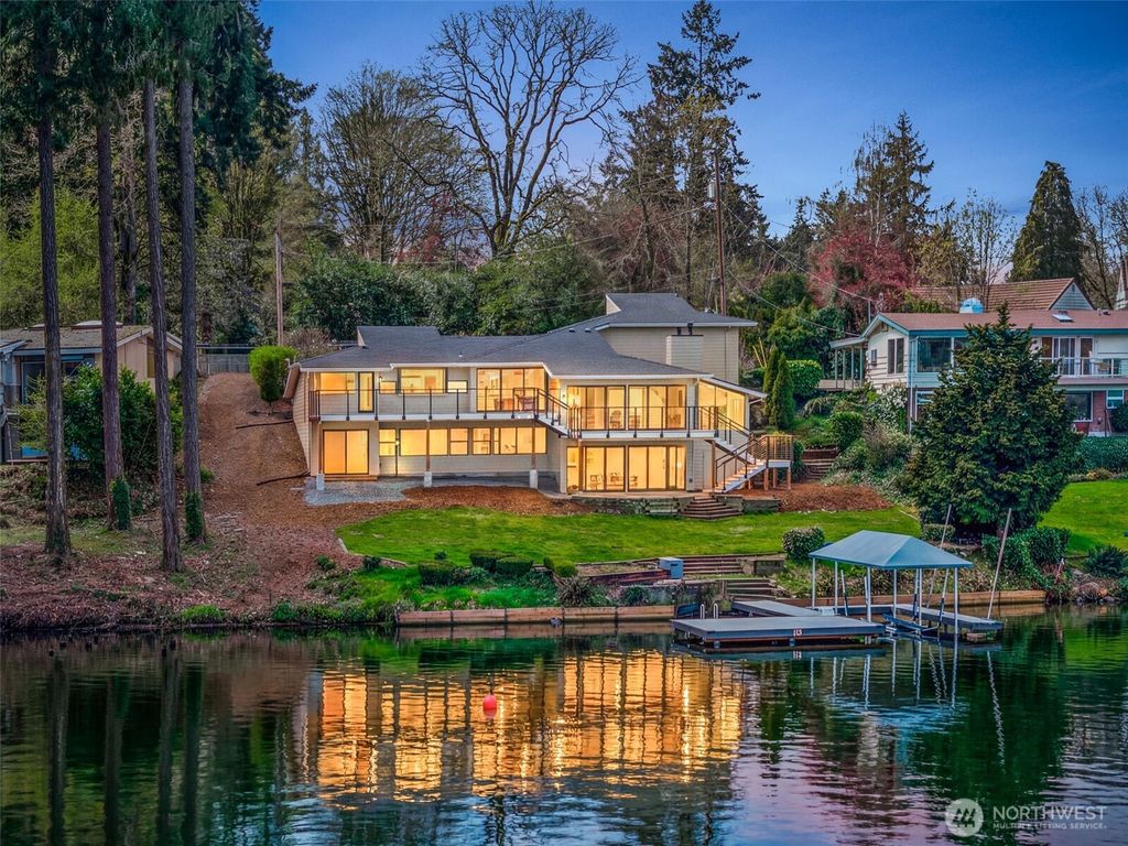 10901 Greendale Drive SW, Lakewood, WA 98498