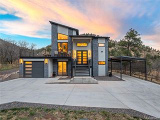 284 Crystal Park Rd, Manitou Springs, CO 80829