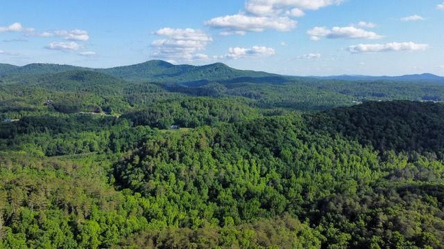 20 River Rock Road, Ellijay, GA 30540