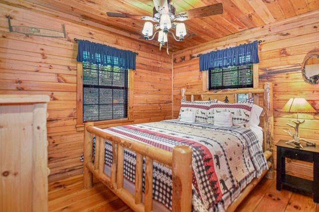 20 River Rock Road, Ellijay, GA 30540