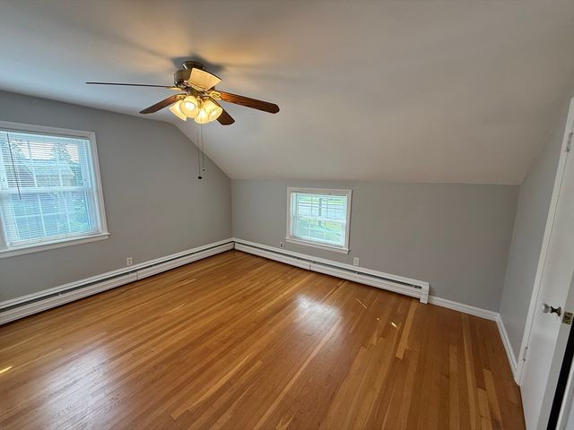22 Arlington St, Dracut, MA 01826