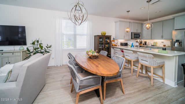 2055 Manor Parc Drive, Calabash, NC 28467