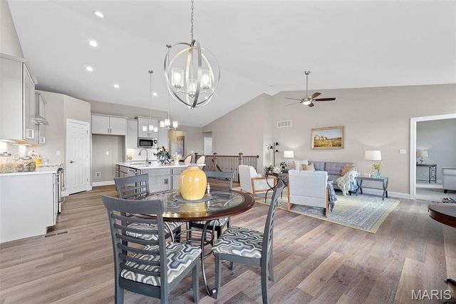 110 Dardenne Place Drive, Dardenne Prairie, MO 63368