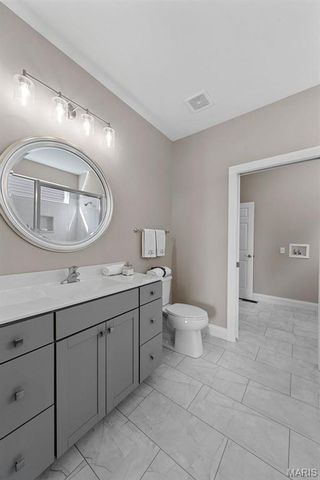 110 Dardenne Place Drive, Dardenne Prairie, MO 63368