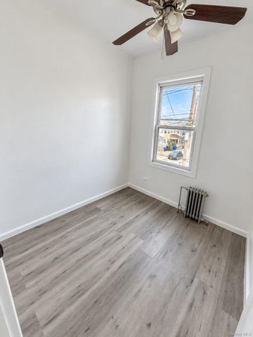 6052 80th Avenue, Ridgewood, NY 11385