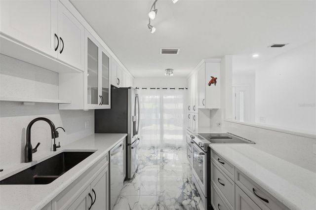 573 BOCA CIEGA POINT BOULEVARD N, St Petersburg, FL 33708
