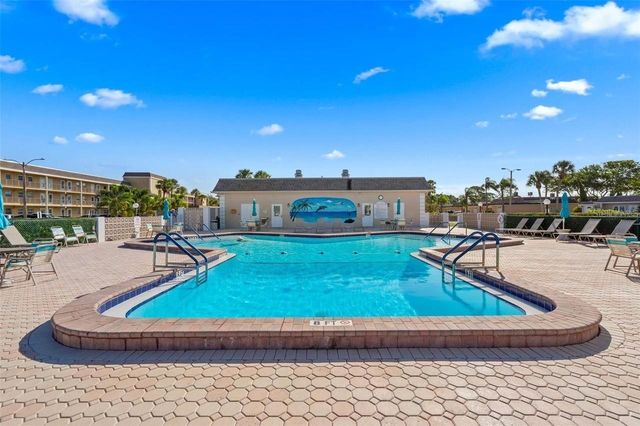 573 BOCA CIEGA POINT BOULEVARD N, St Petersburg, FL 33708