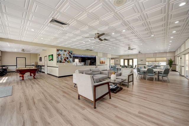 573 BOCA CIEGA POINT BOULEVARD N, St Petersburg, FL 33708