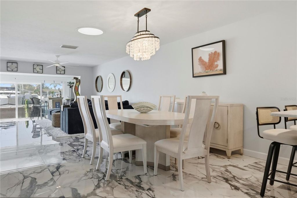 Image 18 of property listing at 573 BOCA CIEGA POINT BOULEVARD N, St Petersburg, FL 33708