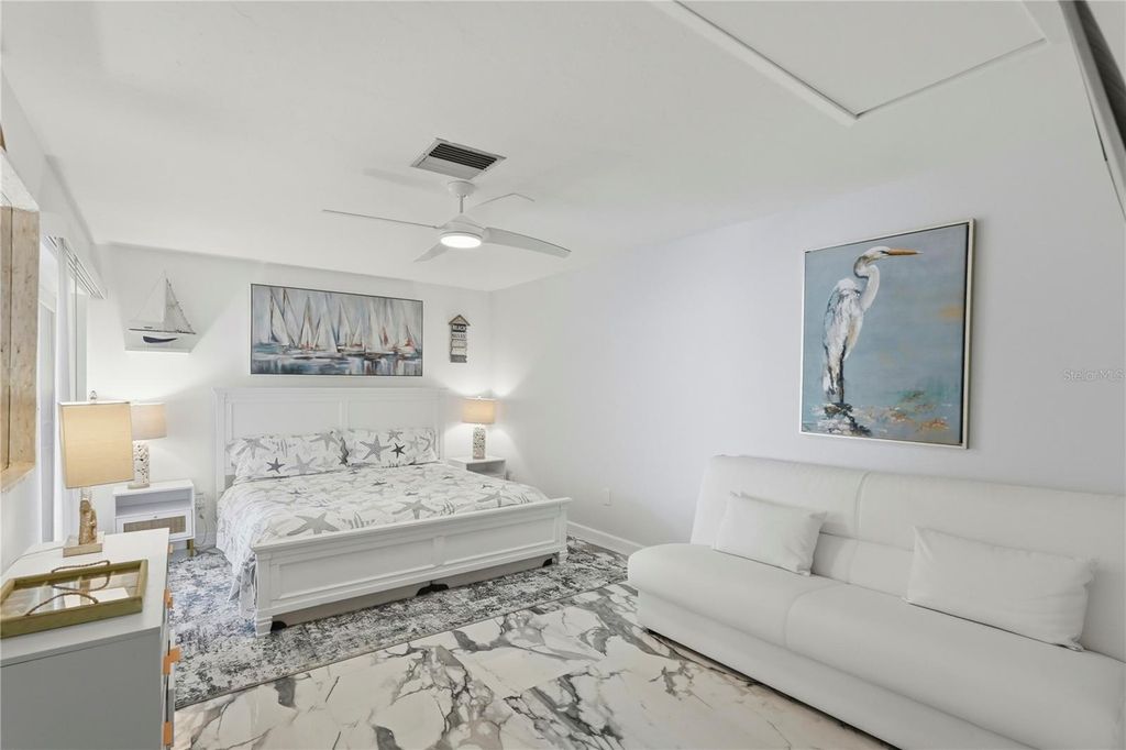 Image 54 of property listing at 573 BOCA CIEGA POINT BOULEVARD N, St Petersburg, FL 33708
