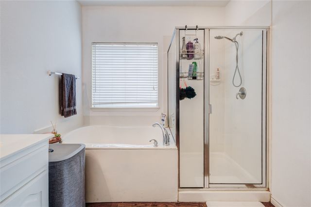 10844 Hawks Landing Road, Fort Worth, TX 76052