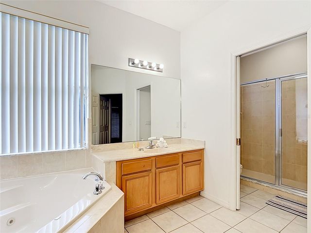 672 ORISTA DR, Davenport, FL 33897