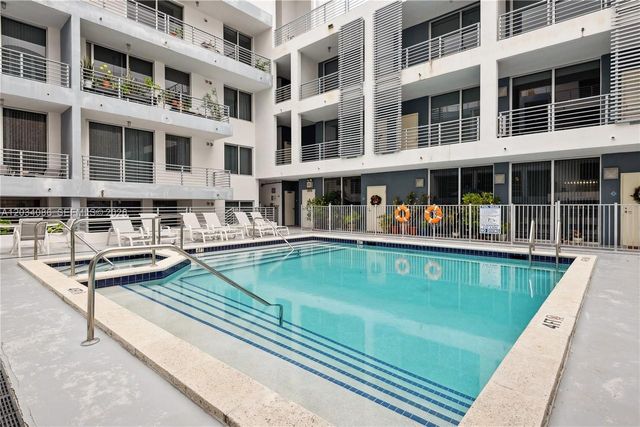 3339 Virginia St PH-22, Miami, FL 33133