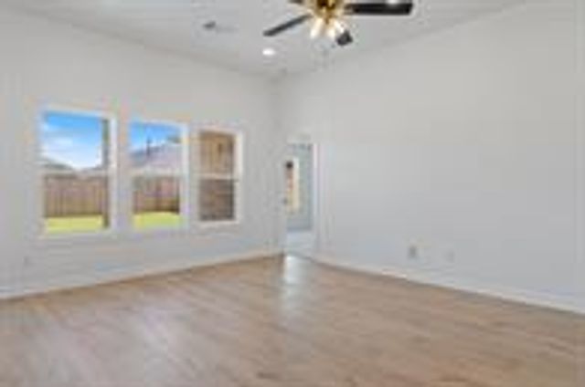 3821 NW 175th Street, Edmond, OK 73012