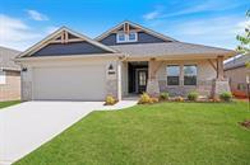3821 NW 175th Street, Edmond, OK 73012