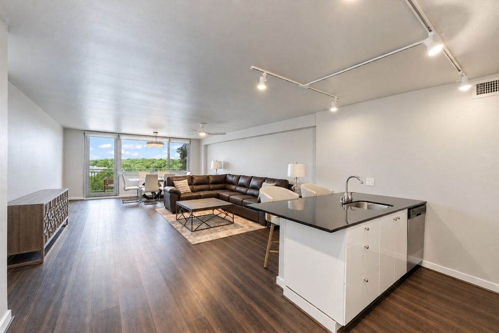 3883 Turtle Creek Boulevard 717, Dallas, TX 75219