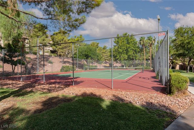 231 West Horizon Ridge Parkway 1126, Henderson, NV 89012