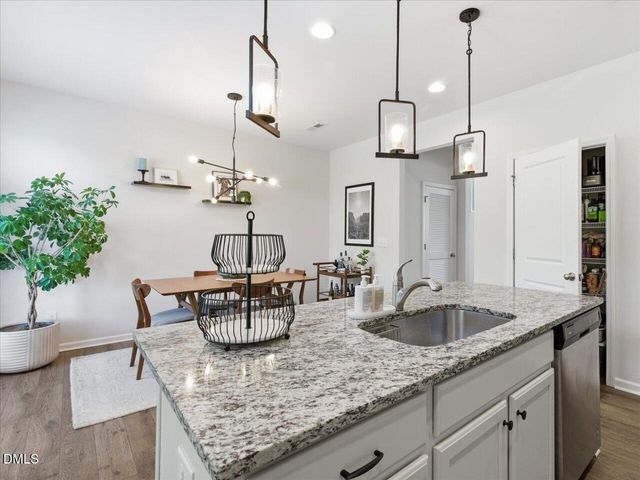 681 Grand Central Station, Apex, NC 27502