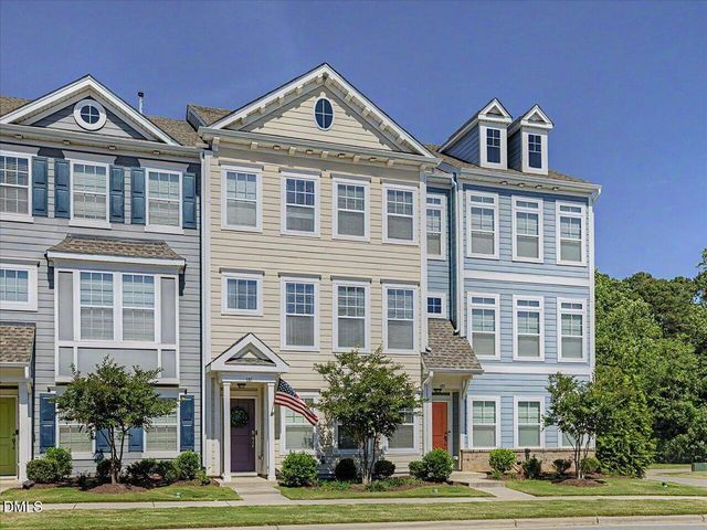 681 Grand Central Station, Apex, NC 27502