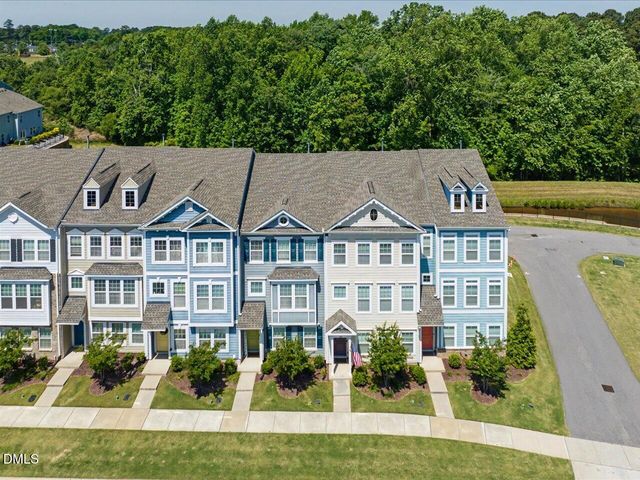 681 Grand Central Station, Apex, NC 27502