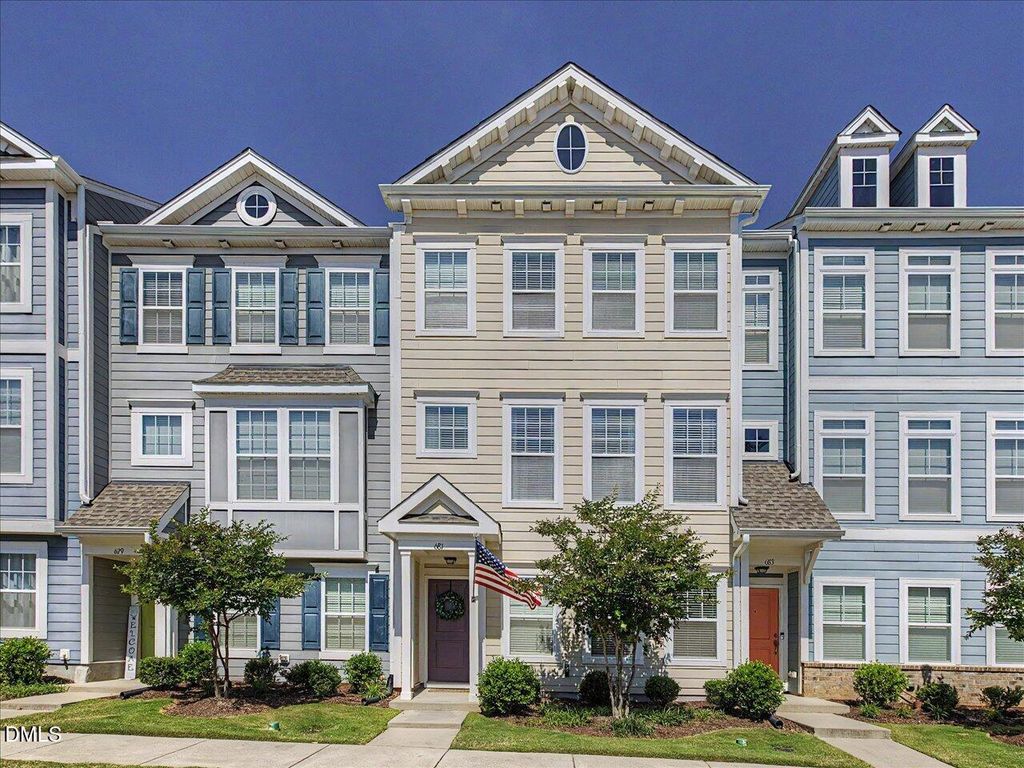 681 Grand Central Station, Apex, NC 27502