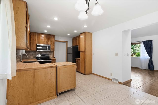 6909 Marvin Road NE, Olympia, WA 98516