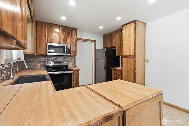 6909 Marvin Road NE, Olympia, WA 98516
