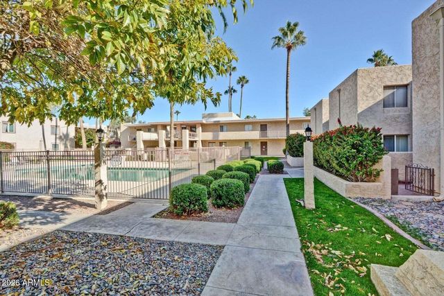 3314 N 68th Street 124, Scottsdale, AZ 85251