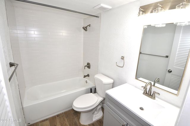 3314 N 68th Street 124, Scottsdale, AZ 85251