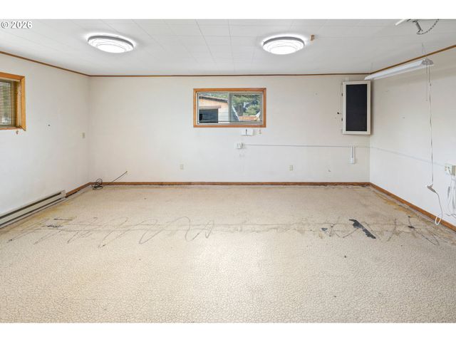 1610 Ne 9TH St, Mc Minnville, OR 97128