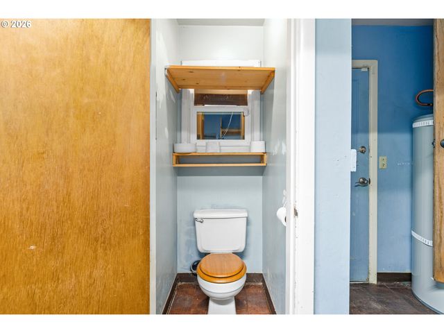 1610 Ne 9TH St, Mc Minnville, OR 97128