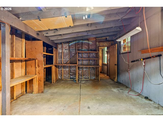 1610 Ne 9TH St, Mc Minnville, OR 97128