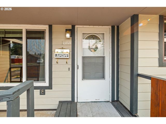 1610 Ne 9TH St, Mc Minnville, OR 97128