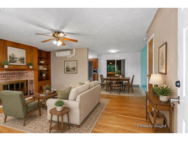1610 Ne 9TH St, Mc Minnville, OR 97128