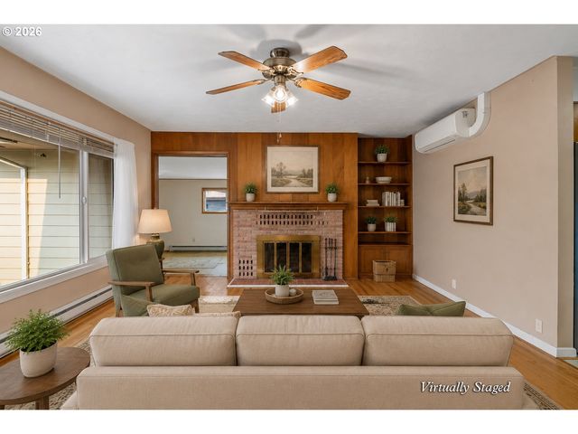 1610 Ne 9TH St, Mc Minnville, OR 97128