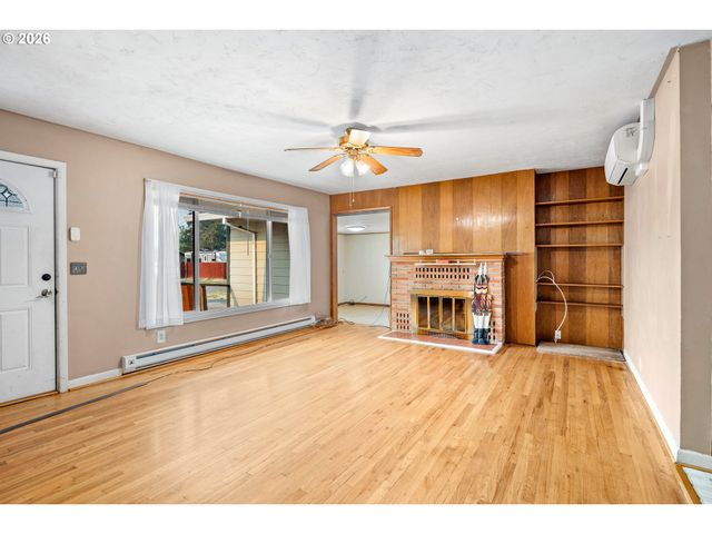 1610 Ne 9TH St, Mc Minnville, OR 97128