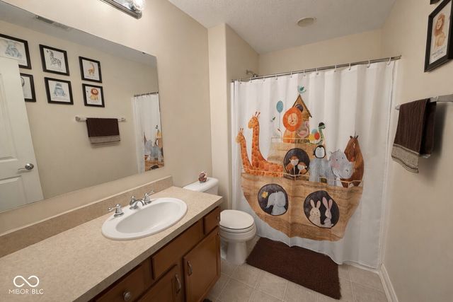 10811 Meadow Wing Court, Noblesville, IN 46060