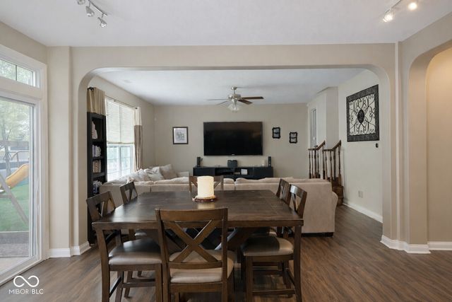 10811 Meadow Wing Court, Noblesville, IN 46060