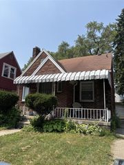 20179 Russell, Highland Park, MI 48203