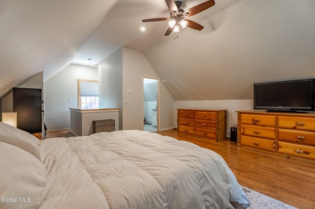 663 Sacandaga Road, Glenville, NY 12302