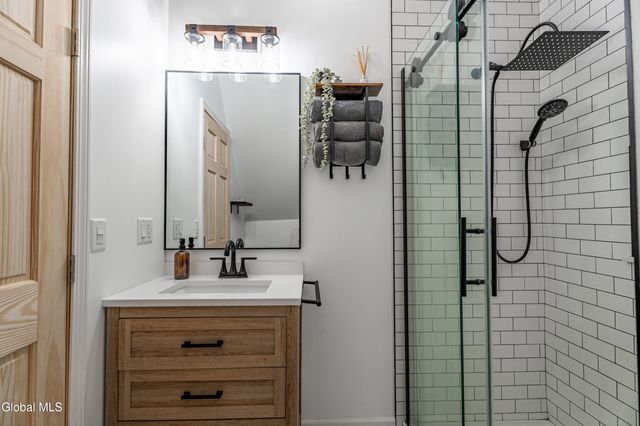 663 Sacandaga Road, Glenville, NY 12302