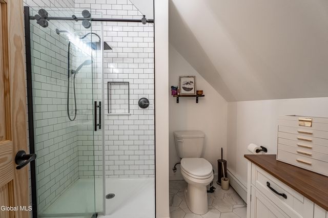 663 Sacandaga Road, Glenville, NY 12302