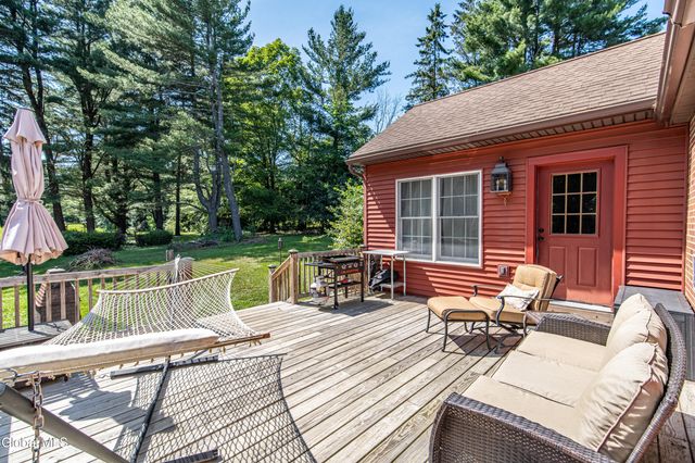 663 Sacandaga Road, Glenville, NY 12302