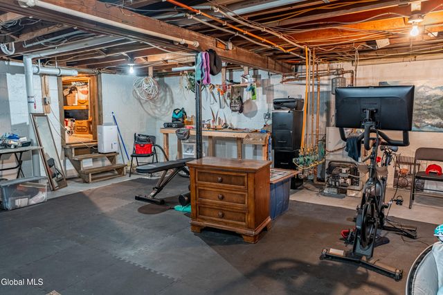 663 Sacandaga Road, Glenville, NY 12302