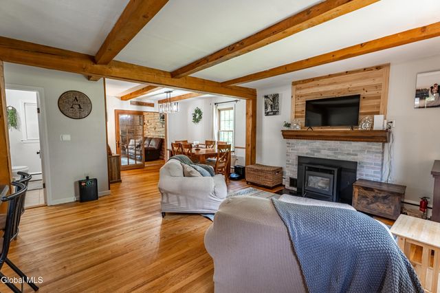 663 Sacandaga Road, Glenville, NY 12302