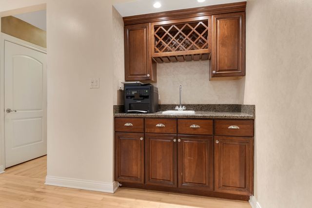22417 Hughes Street, Frankfort, IL 60423