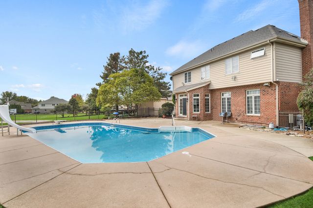 22417 Hughes Street, Frankfort, IL 60423