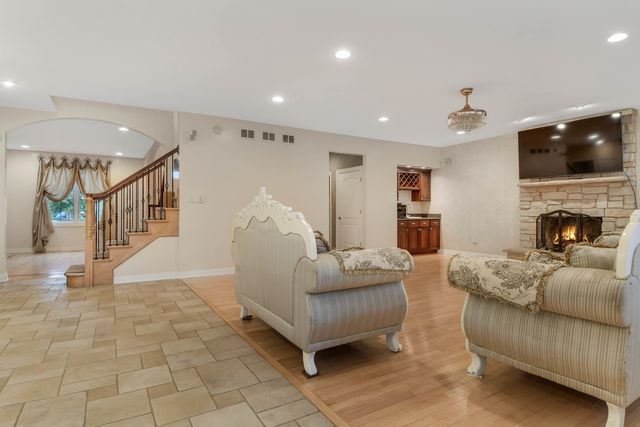 22417 Hughes Street, Frankfort, IL 60423