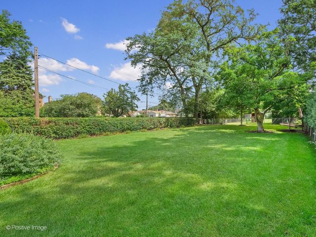 4411 Harvey Avenue, Western Springs, IL 60558